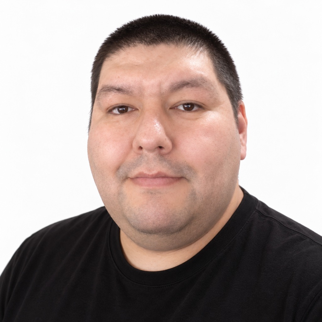 Alexander Veas